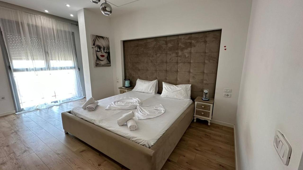 Kreilux Valona Daire Avlonya Dış mekan fotoğraf