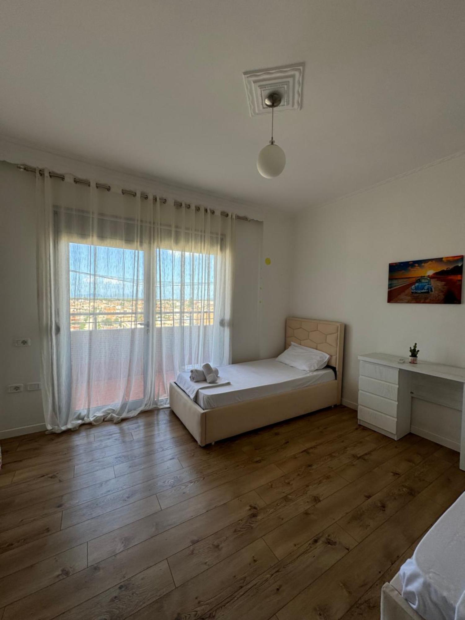 Kreilux Valona Daire Avlonya Dış mekan fotoğraf