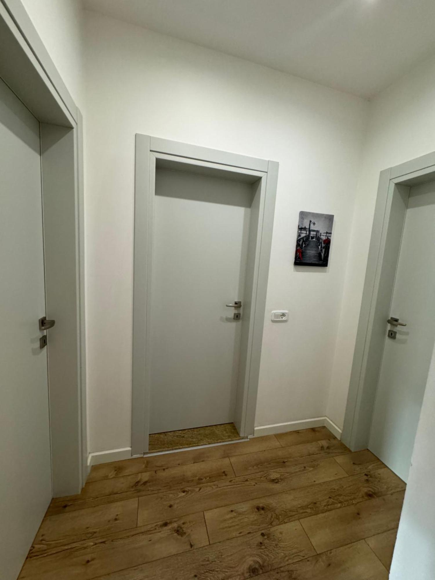 Kreilux Valona Daire Avlonya Dış mekan fotoğraf
