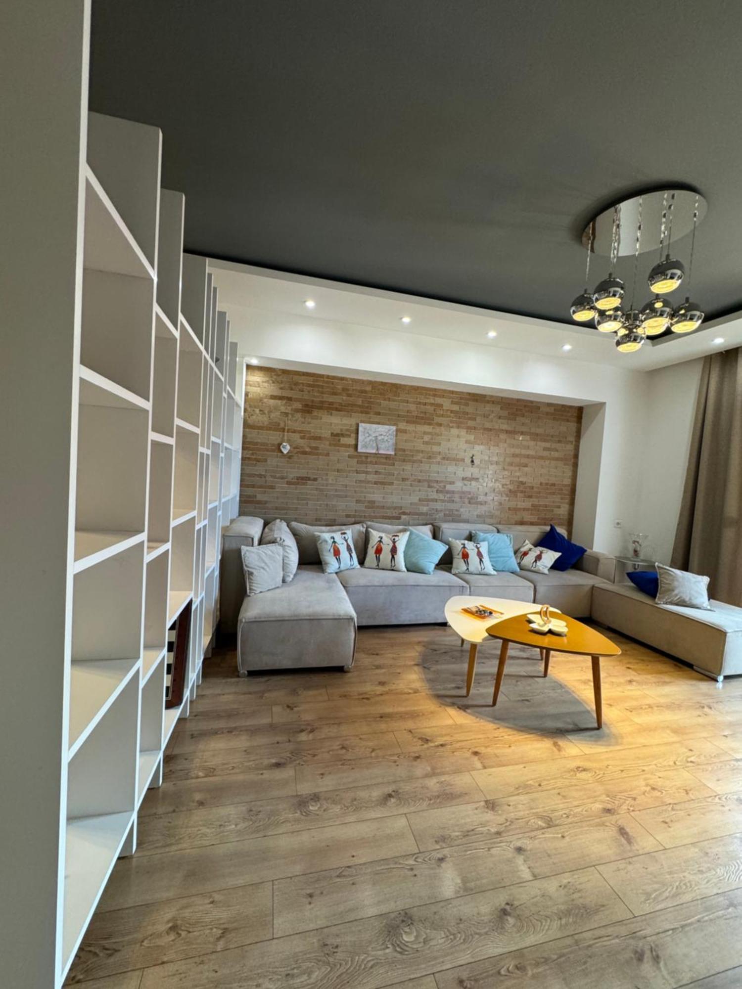 Kreilux Valona Daire Avlonya Dış mekan fotoğraf